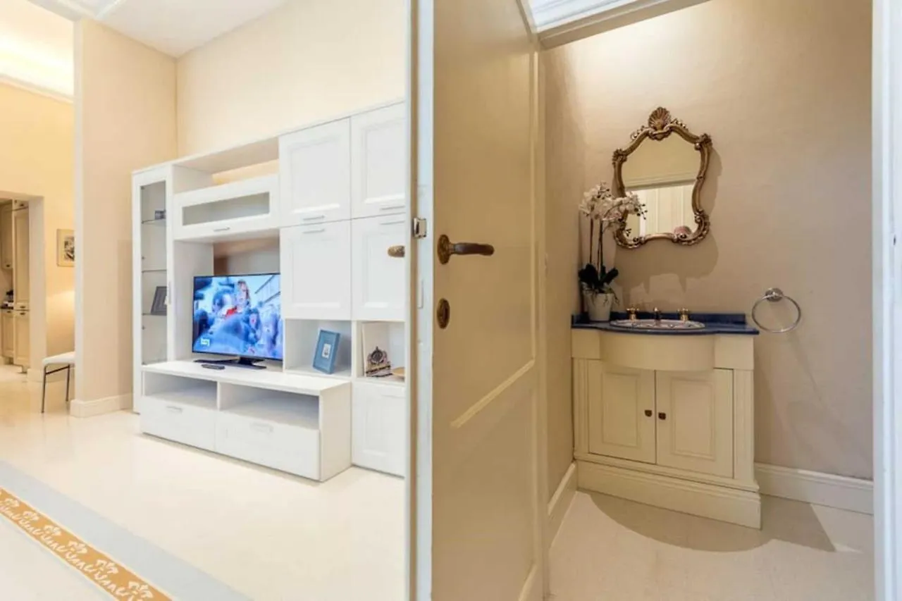 Luxury Villa Fiammetta Near Viareggio Beach Italy